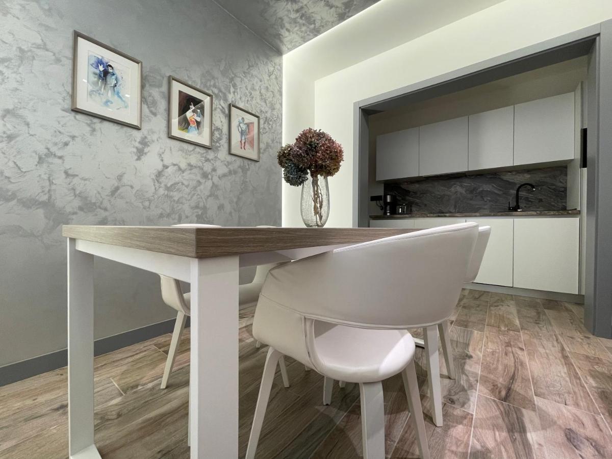 Mangio Dubrovnik Silver Luaran gambar