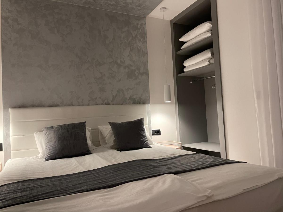 Mangio Dubrovnik Silver Luaran gambar